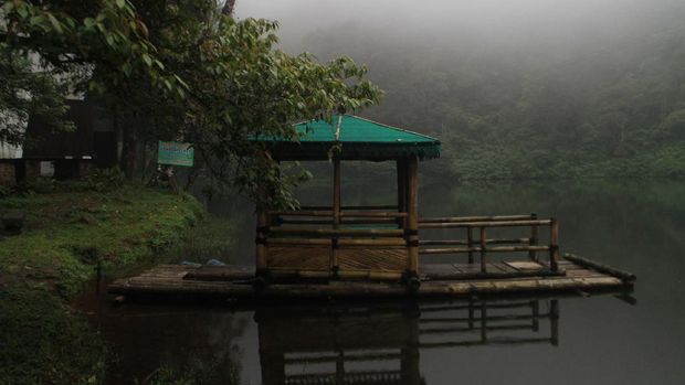 Telaga Warna Puncak Bogor