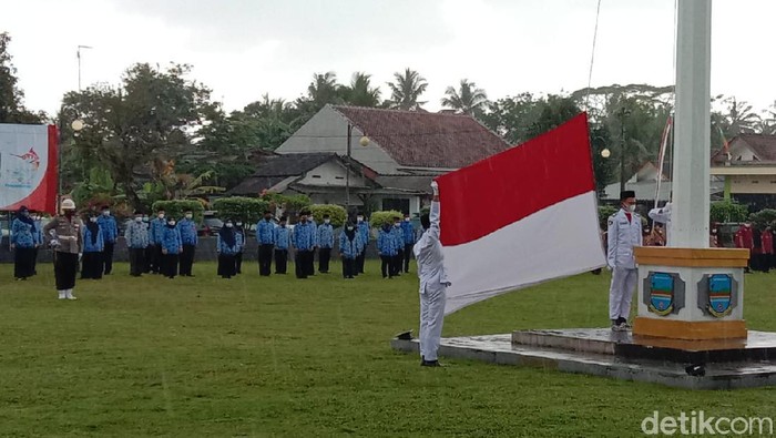 Upacara peringatan HUT ke-9 Pangandaran