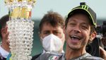 Foto: Grazie, Vale! Misano Menguning Iringi Perpisahan Rossi