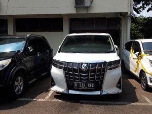 Mobil Rachel Vennya Pelat RFS Distiker Hitam Full Body, Bagaimana Aturannya?