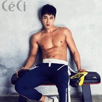 Beberapa tahun lalu, aktor yang juga membintangi Itaewon Class itu memegang sarung tangan dan tampil bak petinju dalam pemotretannya bersama CéCi Korea. Foto: dok Ceci Korea