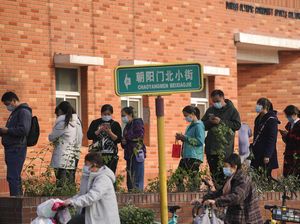 Cerita Petugas RS China soal Lonjakan Pneumonia: Anak-anak Sulit Dapat Dokter