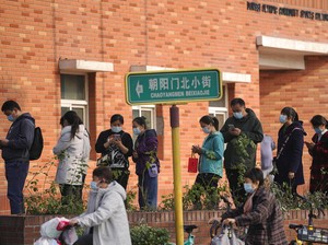 Cerita Petugas RS China soal Lonjakan Pneumonia: Anak-anak Sulit Dapat Dokter