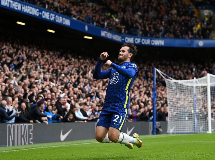 Bek Sayap yang Lagi Seksi