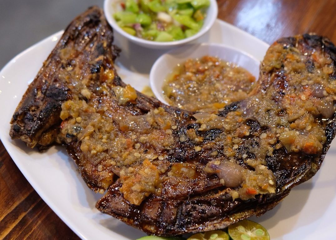 Bikin Laper! Rahang Tuna Bakar Sambal Rica Kesukaan Denny Sumargo dan Anwar BAB