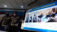 Polisi turut menyertakan foto pemeriksaan Rachel Vennya.