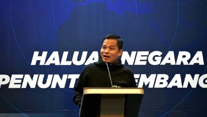 Diskusi Bahas Haluan Negara untuk Kaidah Pembangunan Nasional Diskusi bertema