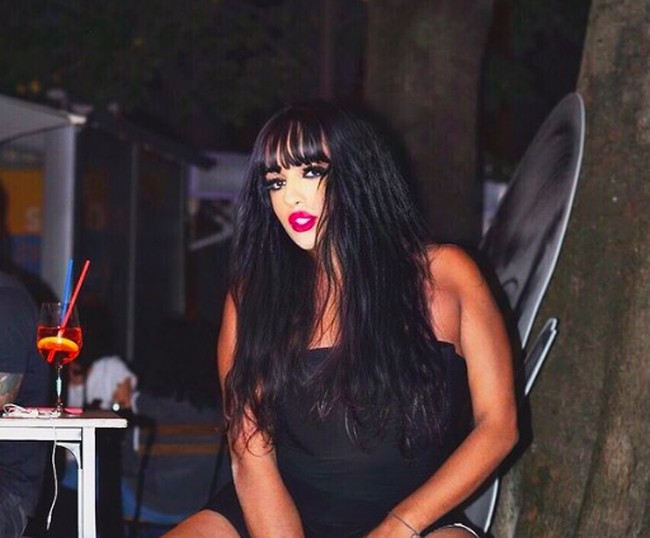 “Mulanya Mauro percaya bahwa aku adalah seorang wanita tapi dia menyukai penyimpangan dan dia mencintai sisi lainku,” ucapnya. Foto: dok. Instagram/@guendarodriguez