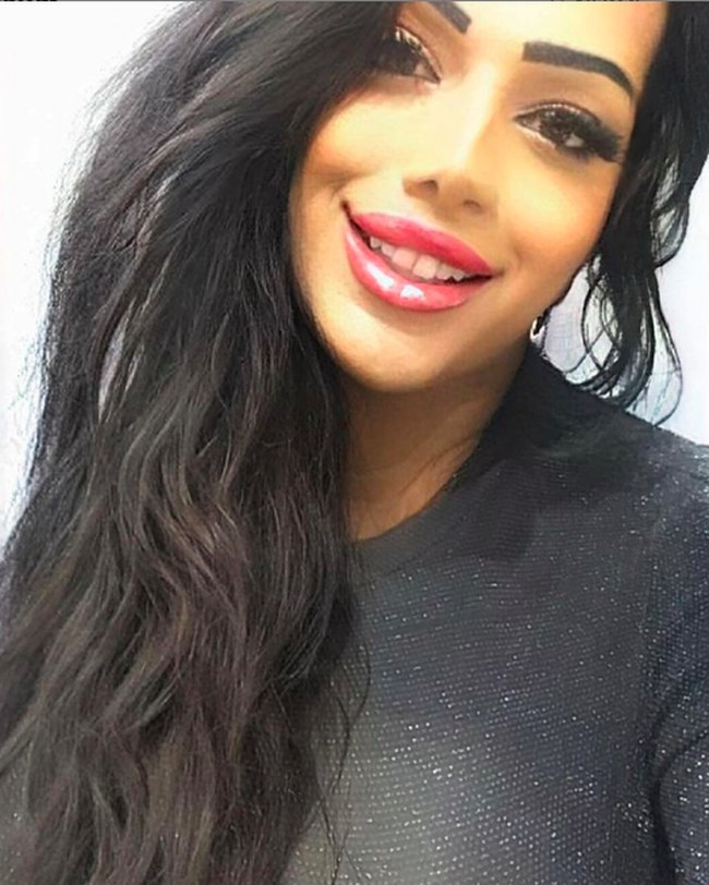 Guendalina Rodríguez buka suara tentang hubungannya dengan Mauro Icardi. Dengan tegas, model transgender itu mengaku sebagai kekasih bintang Juventus itu. Foto: dok. Instagram/@guendarodriguez