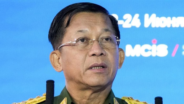 FILE - In this June 23, 2021, file photo, Commander-in-Chief of Myanmars armed forces, Senior Gen. Min Aung Hlaing delivers his speech at the IX Moscow conference on international security in Moscow, Russia. Southeast Asian leaders are meeting Oct. 26-28, 2021 for their annual summit where Myanmar’s top general, whose forces seized power in February and shattered one of Asia’s most phenomenal democratic transitions, has been shut out for refusing to take steps to end the deadly violence. Myanmar defiantly protested the exclusion of Min Aung Hlaing, who currently heads its government and ruling military council, from the summit of the ASEAN. (AP Photo/Alexander Zemlianichenko, Pool, File)