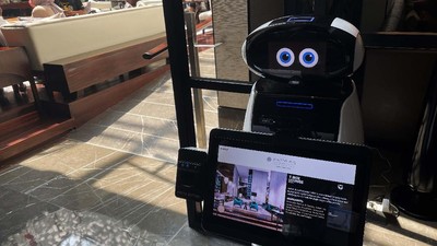 Keren! Hotel Ini Hadirkan Robot Cerdas Sebagai Lobby Ambassador