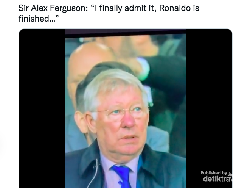Wajah Merana Alex Ferguson Lihat MU Jadi Bahasan Netizen
