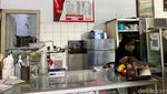 Sluurp! Gurihnya  Mie Bakso Laksana yang Bertahan Lezatnya 50 Tahun