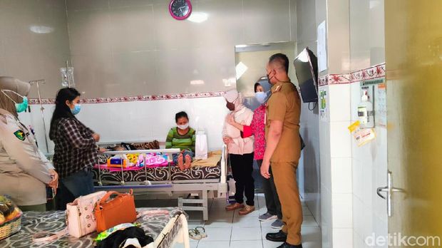 penyiksaan balita di batu penyiksaan balita di batu