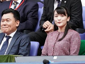 Potret Putri Mako yang Lepas Status Kerajaan Demi Menikahi Pria Biasa