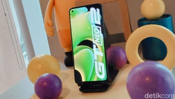 Ponsel ini mendukung HDR10+ dan punya refresh rate 120Hz. Foto: Adi Fida Rahman/detikINET