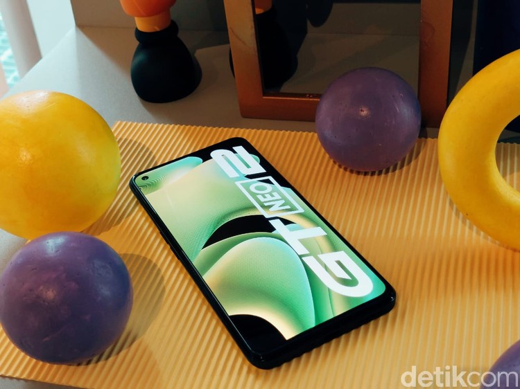 Realme GT 2 Pro