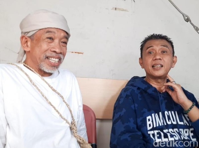 Qomar dan Derry Empat Sekawan