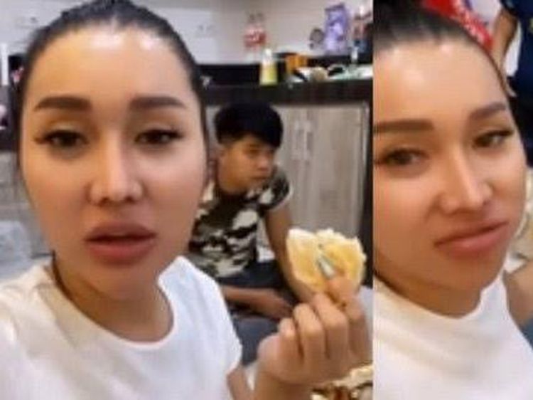 Kocaknya Lucinta Luna yang Ngaku Muhammad Fatah Saat Cuci Piring hingga Masak