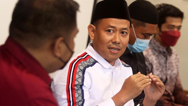 Kenapa Harus Alergi dan Takut Pada Investor Asing?