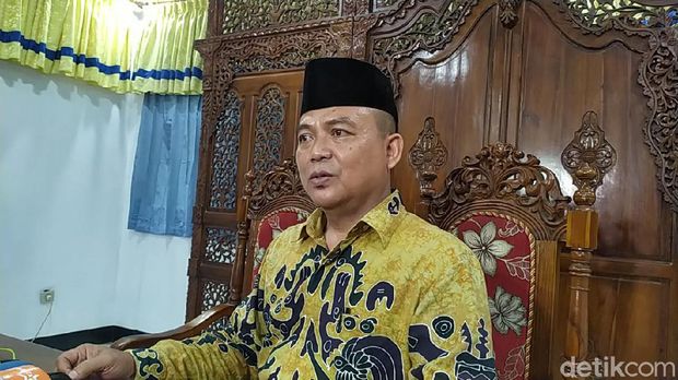 Kepala KUA Pasar Minggu, Fahruroji