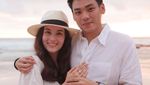 Momen Romantis Chelsea dan Islan Rob Clinton