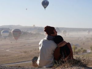 7 Momen Babymoon Lesti Kejora & Rizky Billar di Turki, Romantis Bikin Baper