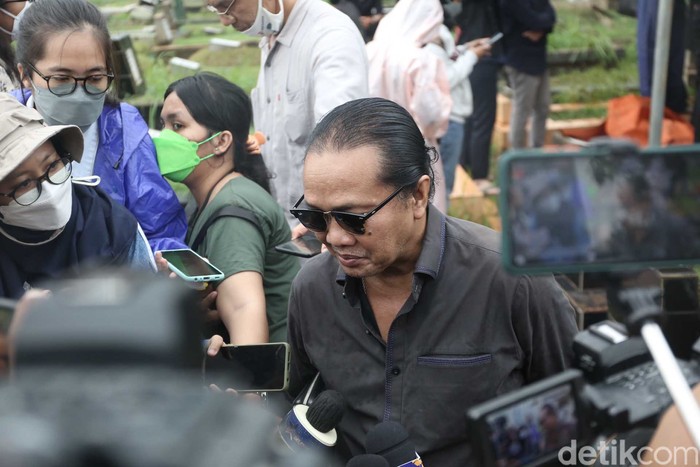 Oddie Agam