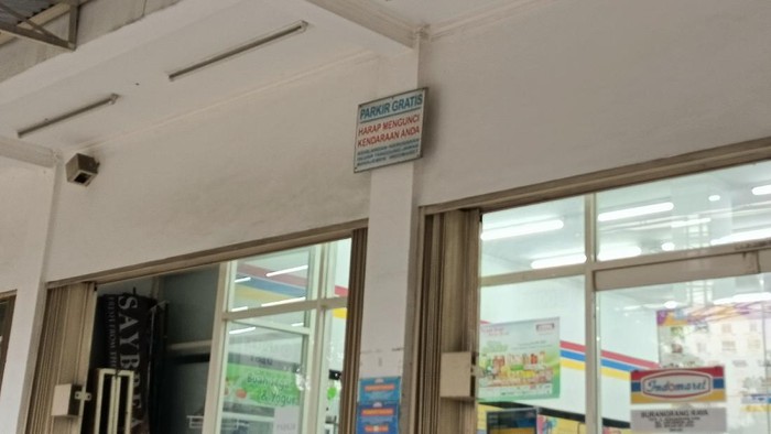 Pantauan Indomaret Parkir Gratis di Bekasi