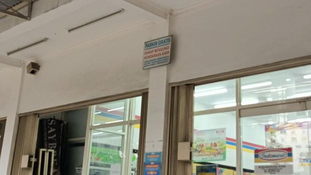 Pantauan Indomaret 'Parkir Gratis' di Bekasi