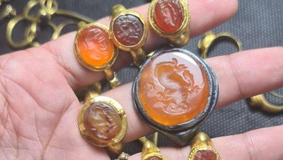Potret Cincin Emas-Patung Buddha, Harta Karun Sriwijaya di Sungai Musi