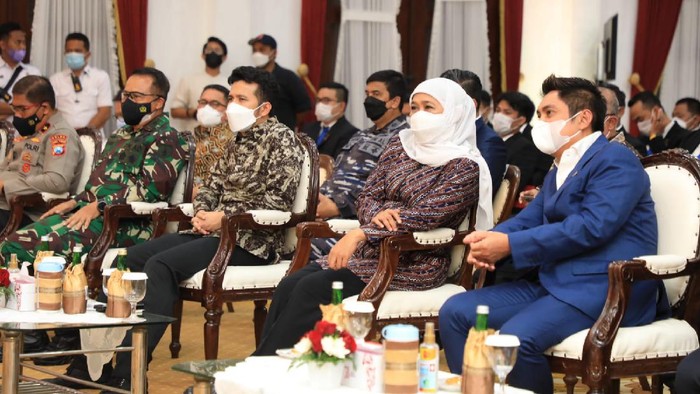 Pesan Khofifah Kepada HIPMI Jatim: Jadi Penggerak Kebangkitan Ekonomi