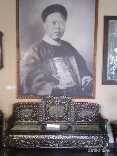 Potret Rumah Tjong A Fie, Rumah Estetik dari Medan Tjong A Fie merupakan seorang keturunan tionghoa yang sukses dalam berbisnis perkebunan di Medan.