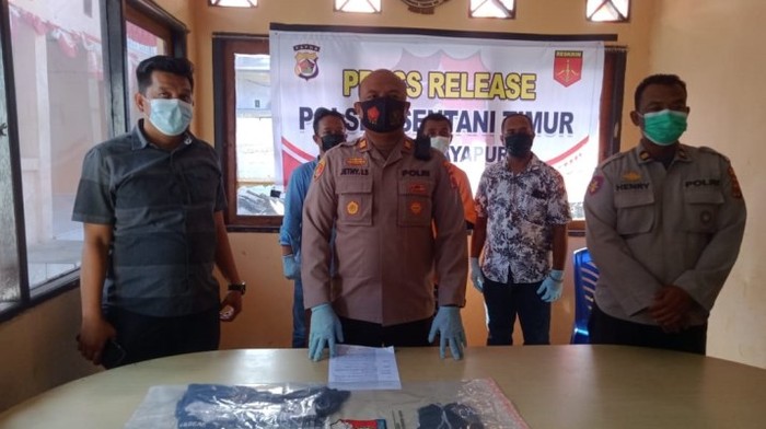 Seorang tukang ojek di Kabupaten Jayapura, Papua, berinisial OO (29) ditangkap polisi karena diduga memperkosa seorang relawan PON Papua. (dok Polres Jayapura)