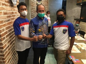 Dua Anak Papua Disekolahkan ke Klub Spanyol