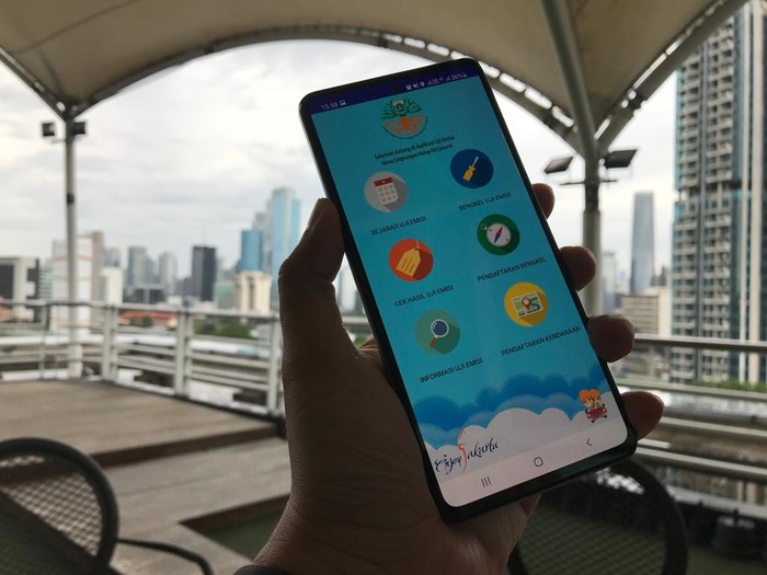 Masyarakat bisa download aplikasi e-uji emisi.
