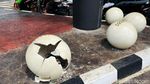 Belum Lama Dipasang, Bollard di CSW Rusak dan Memprihatinkan