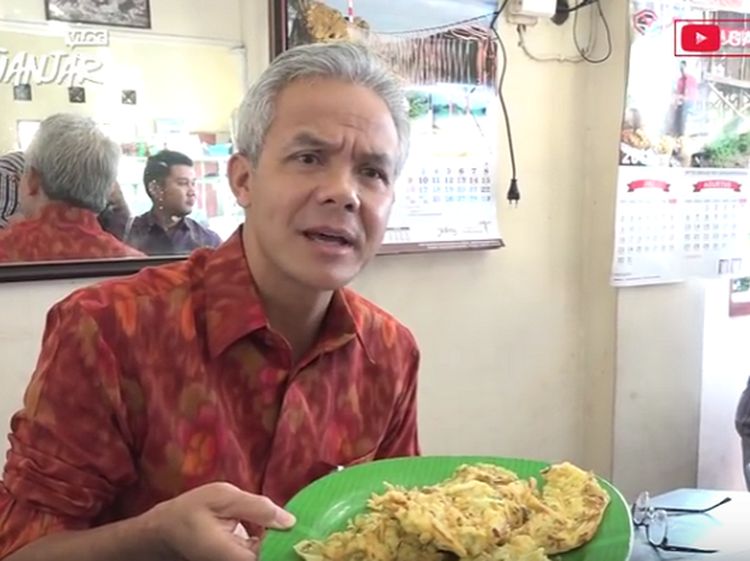 Ganjar Pranowo Hari Ini Berusia 53 Tahun, Ini Momen Serunya Saat Kulineran