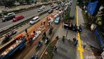 Gegara Tumpahan Tanah, Jalan MT Haryono Macet