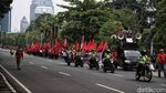Hari Sumpah Pemuda, Iron Man-Kamen Rider Demo Bareng Buruh di Jakarta