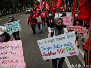 Bakal Demo di Depan Istana, Massa Buruh Mulai Bergerak