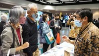 Booth Indonesia di ajang itu mempromosikan destinasi wisata prioritas seperti Labuan Bajo, Mandalika, Wakatobi, Pulau Morotai, Tanjung Kelayang, Danau Toba, candi Borobudur, Kepulauan Seribu, Tanjung Lesung, dan gunung Bromo. (dok. KJRI San Fransisco)