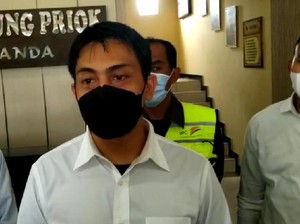 Calo Tiket dan Petugas Klinik Diciduk Palsukan Surat PCR di Pelabuhan Priok