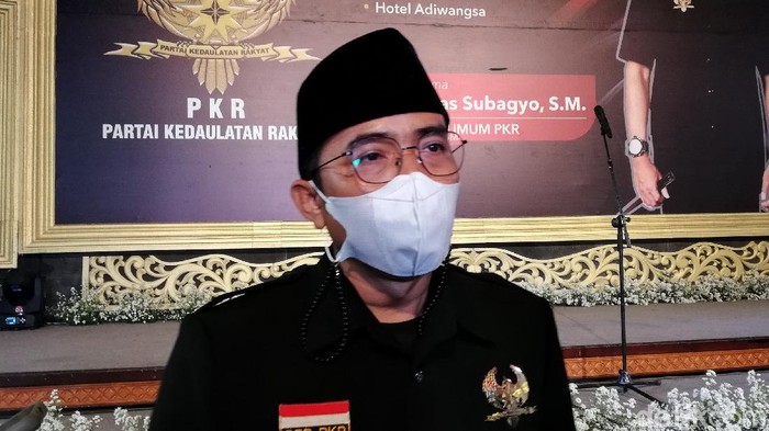 Ketua Umum Partai Kedaulatan Rakyat (PKR) Tuntas Subagyo