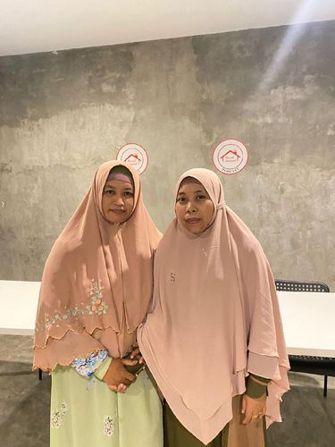 Kisah istri viral yang antar suami menikah lagi.