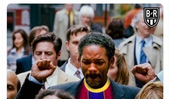 Fans Barcelona bersorak mendengar kabar pemecatan Koeman. Foto: Twitter