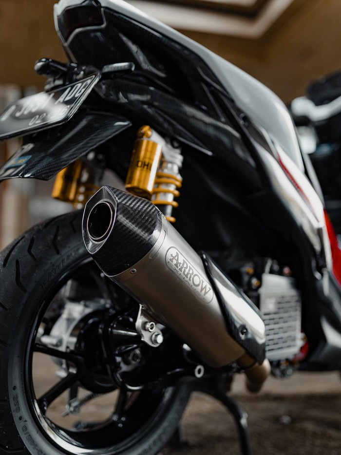 Modifikasi Yamaha Aerox Hedon