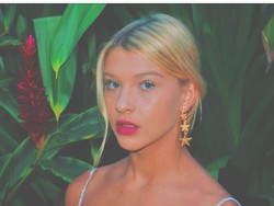 10 Pesona Phoebe Gates, Putri Bungsu Bill Gates yang Makin Dewasa