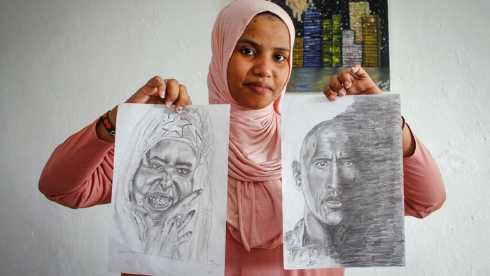 Saat Seniman Wanita di Somalia Mendobrak Stigma Gender Lewat Karya Seni Tak banyak ditemukan seniman wanita di Somalia, Sana Ashraf Sharif jadi salah satunya. Tak cuma dobrak stigma gender, Sana pun gaungkan perdamaian dari karyanya