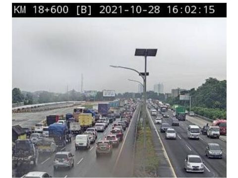 Screenshot CCTV Tol Jagorawi pada aplikasi Trevoy PT Jasa Marga